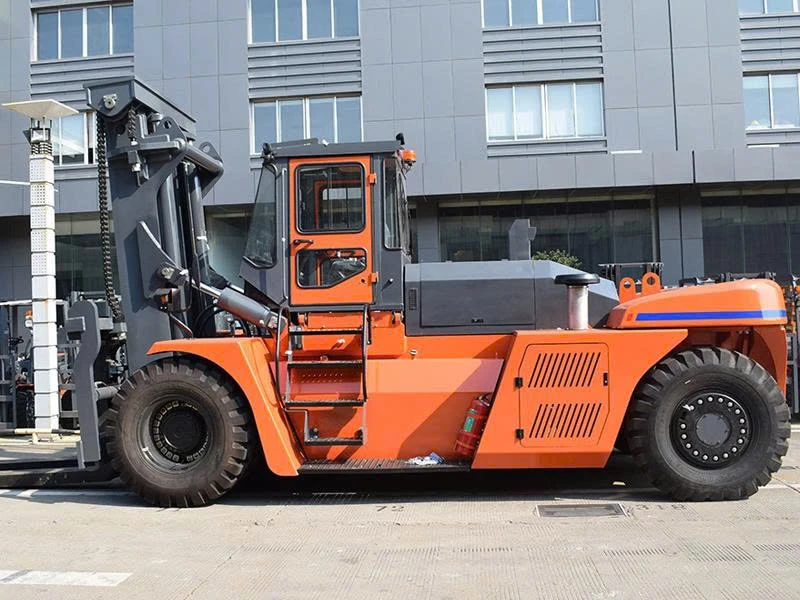 XE NÂNG DẦU 48 TẤN SAFER