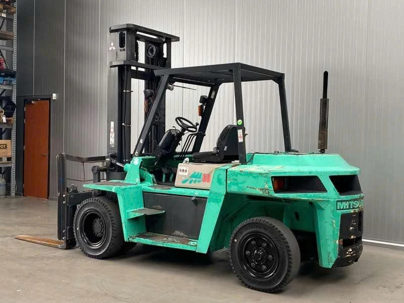 XE NÂNG DẦU DIESEL 6 TẤN CŨ